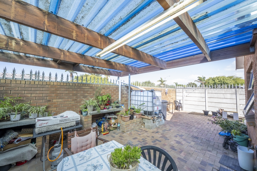 3 Bedroom Property for Sale in Amandelrug Western Cape